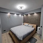 Sitsi * Tallin